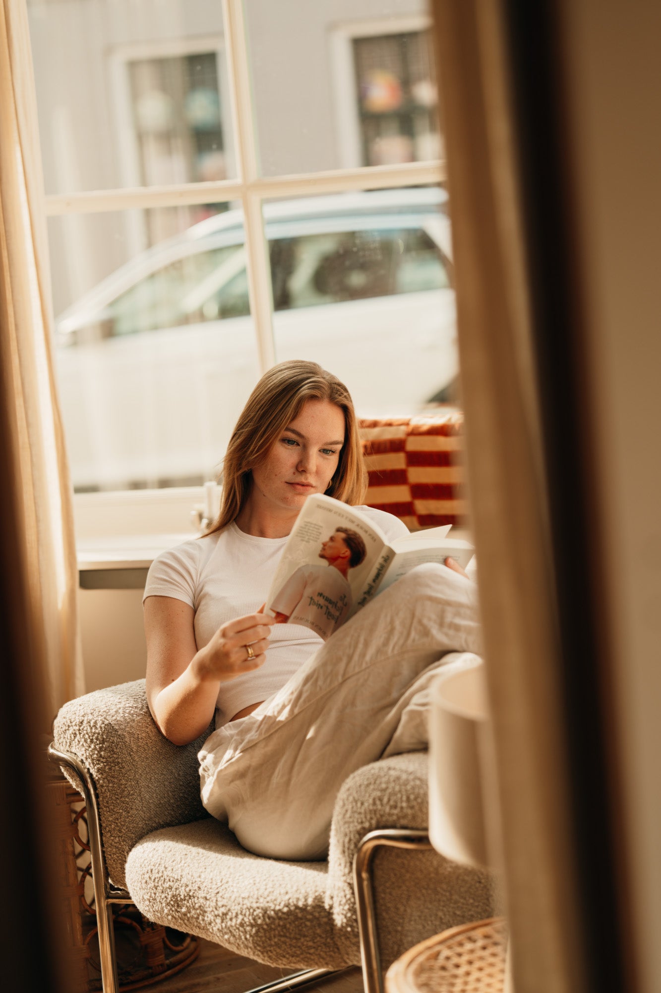 ELVOU BOEK Boek: Je lichaam liegt niet Een boek met een missie.