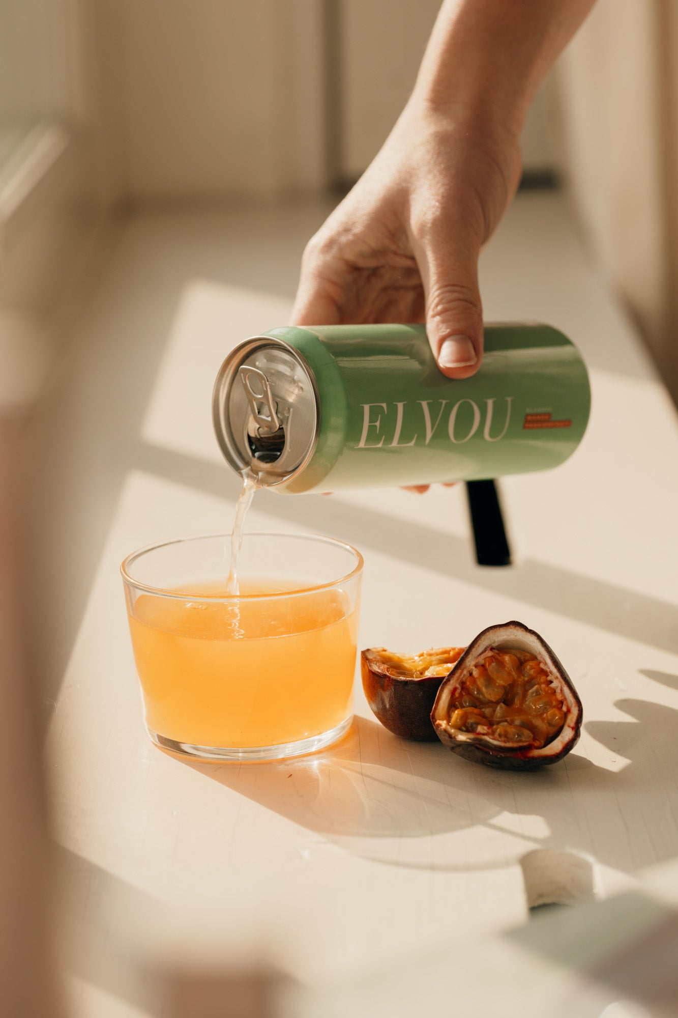 ELVOU_ELEVATE_MANGO_PASSIONFRUITDRANK